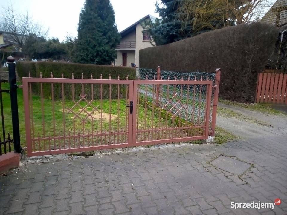Bramy Uchylno Otwierane Pichorowice