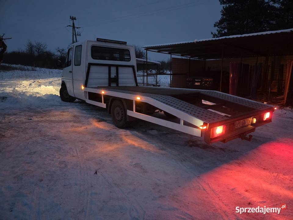 Mercedes Sprinter 312D laweta FVAT 23 swietny Rok produkcji 1996 Józefów nad Wisłą