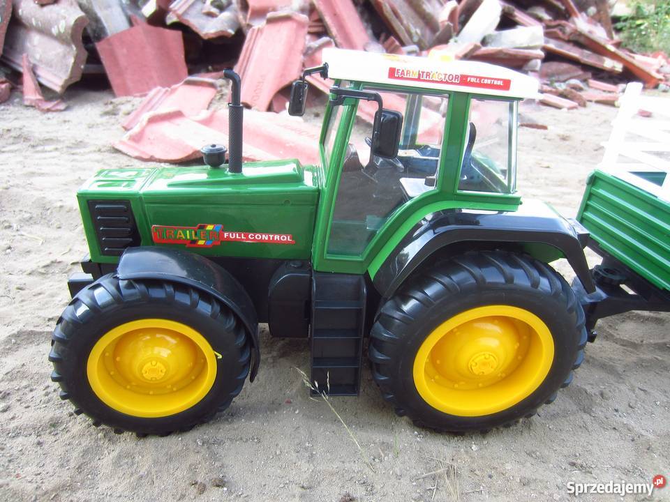 traktor zdalnie sterowany z przyczepą ogromny Szczecin