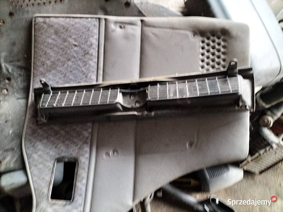 ATRAPA GRIL SEAT TOLEDO 9195 Kamień-Kolonia sprzedam