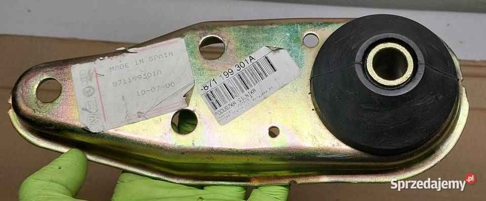 PODUSZKA SILNIKA AUDI 50 VW POLO DERBY VENTO zawieszenie silnika Mielęcin