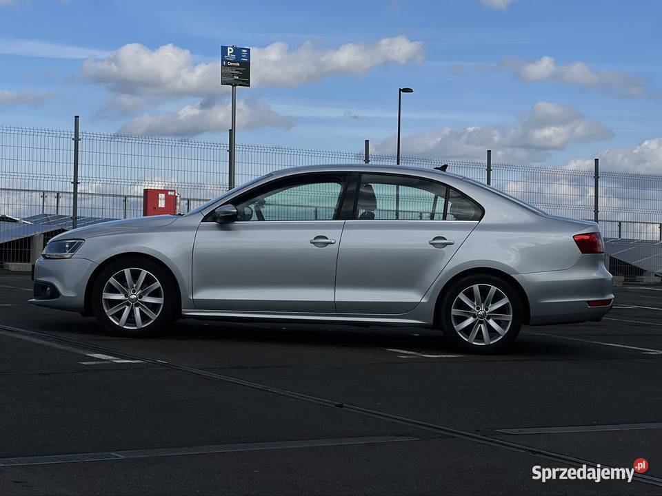 Volkswagen Jetta 16 TDI Highline 2011 226 Manual