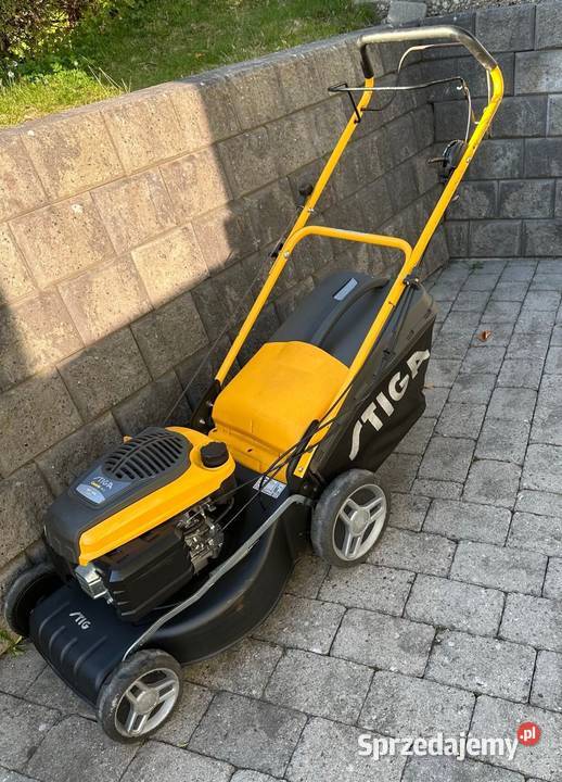 Kosiarka z napędem Stiga Kosiarki i podkaszarki Wrocław