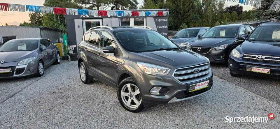 Ford Kuga LIFT Sam parkuje Super Wyposażenie1 WŁ sprzedam