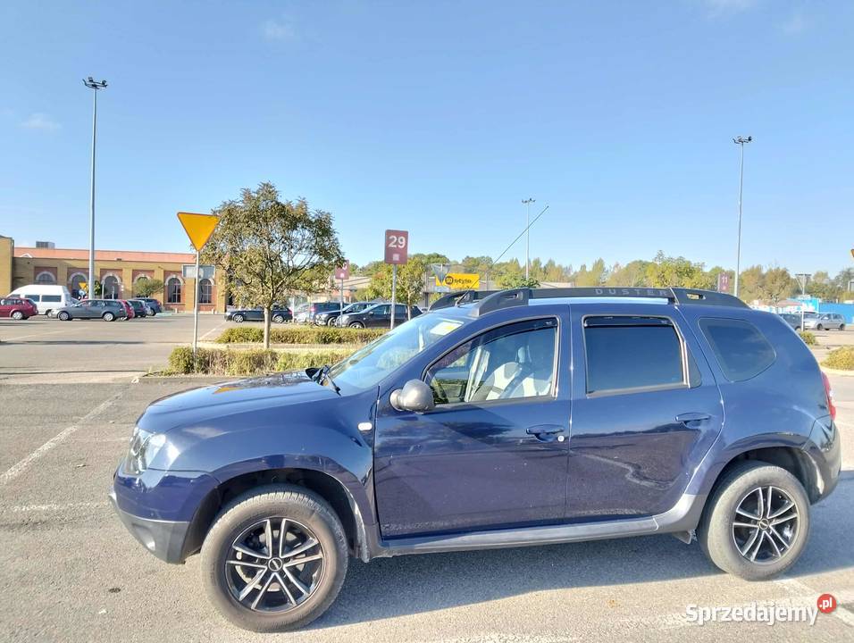 Dacia Duster 2016 Benzyna Rok produkcji 2016 Skoczów sprzedam