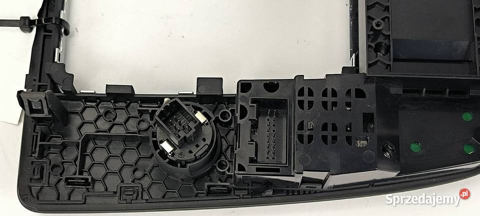PANEL AUDI A6 C7 4G1919710B osobowe Lipno