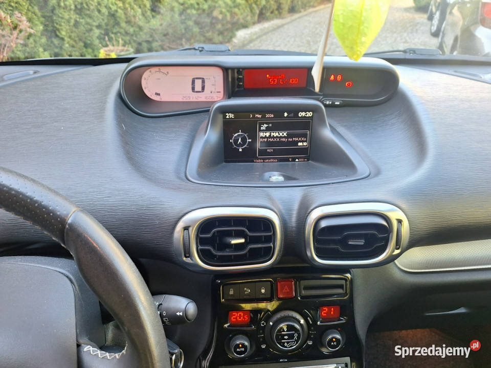 Citroen C3 Picasso EXclusive z webasto VAT marża śląskie