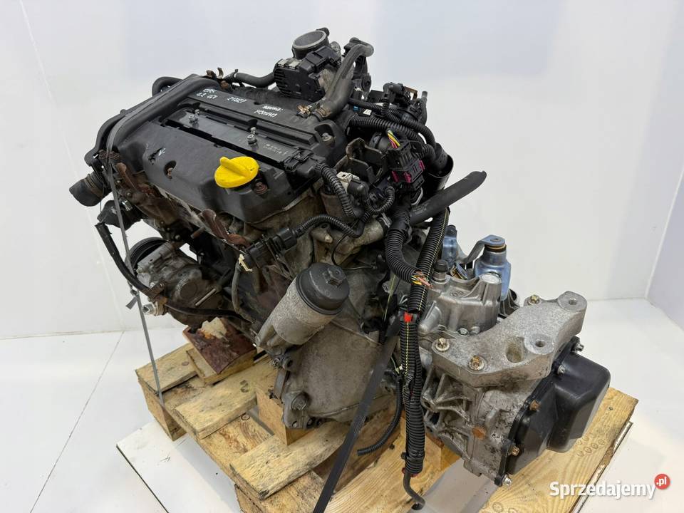 SILNIK Z12XEP Opel Corsa C D Agila A 12 16V 80