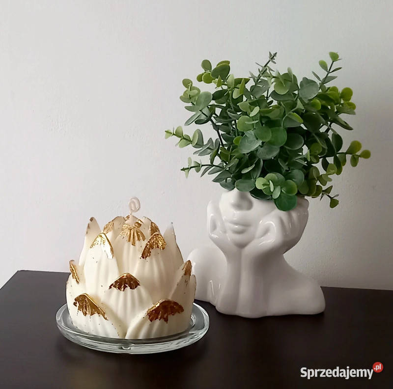 Duża świeca sojowa ze złoceniem Kwiat lotosu małopolskie Kraków