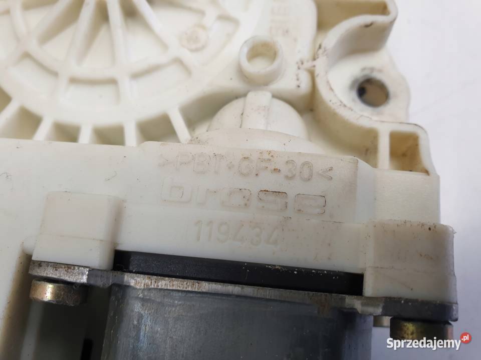 VW Golf IV 5D SILNICZEK SZYBY Prawy tył PASAŻERA Chełm