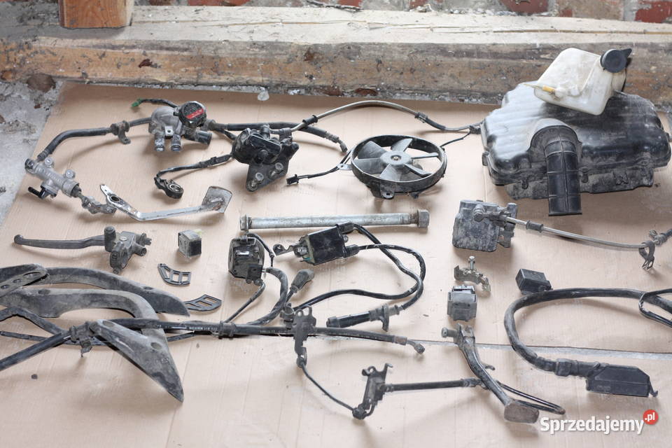 Honda deauville ntv 650 tanio Silniki i osprzęt Delastowice