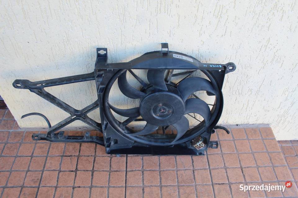 WENTYLATOR CHŁODNICY OPEL ASTRA H 16 13205941