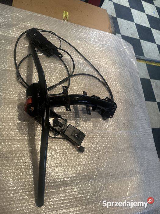 BMW C1 125 Kierownica zapinka zapinki pasów Pozostałe wielkopolskie Poznań