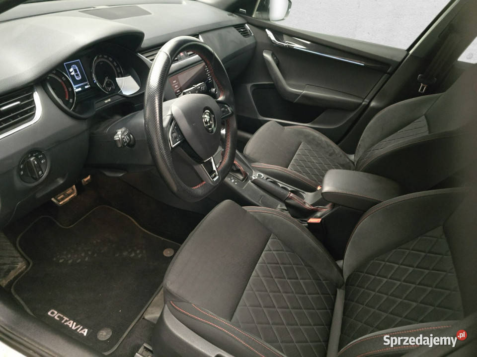 koda Octavia III 2013 Komorniki