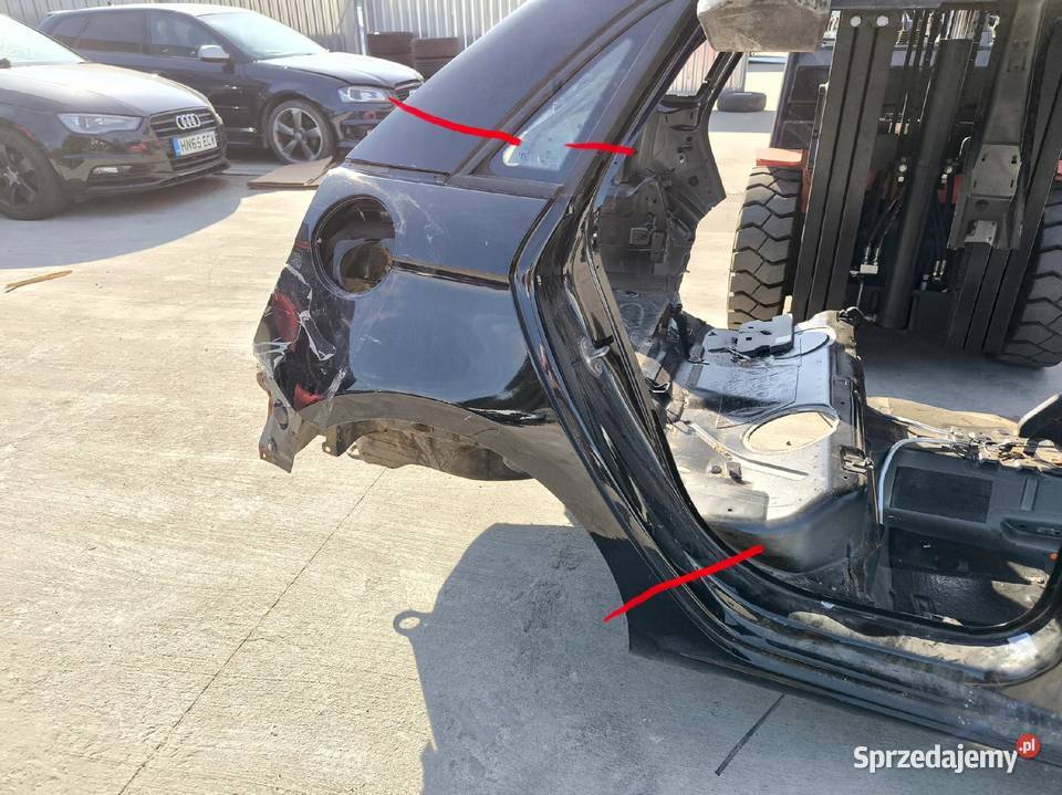 ĆWIARTKA BŁOTNIK PRAWY TYŁ AUDI A1 8X 8X4 osobowe