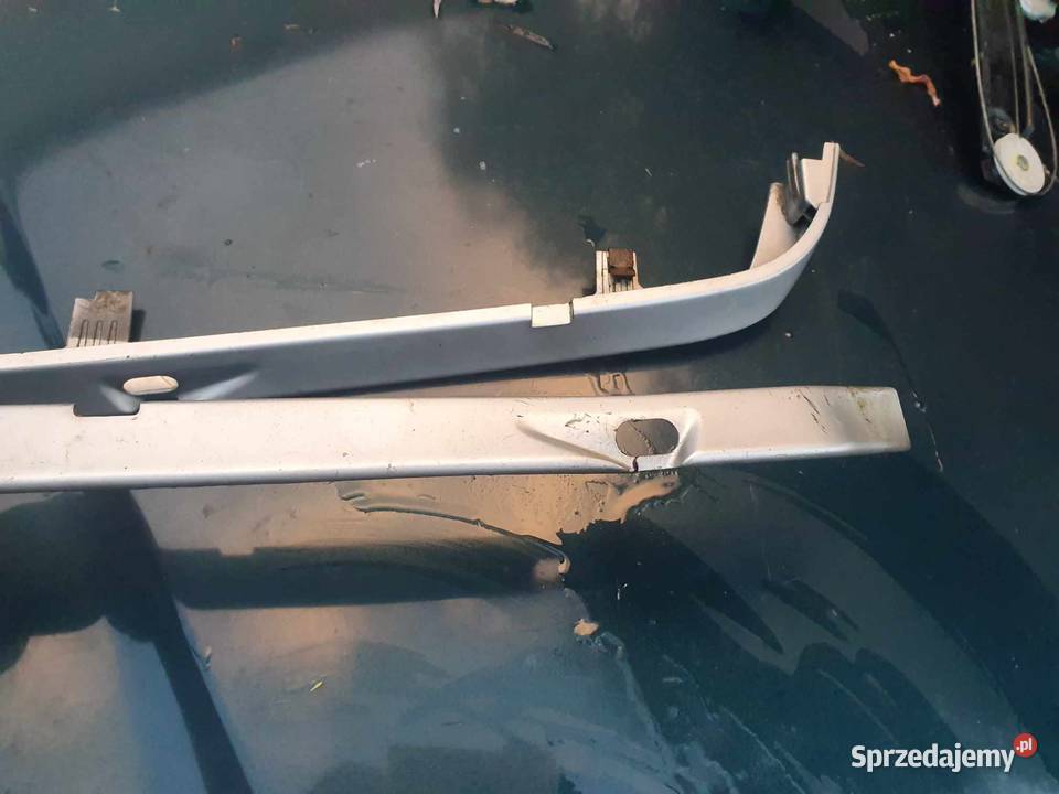 Listwa pod lampę blenda prawa lewa Volvo 850 Rok produkcji 1993 Karoseria Kraków sprzedam