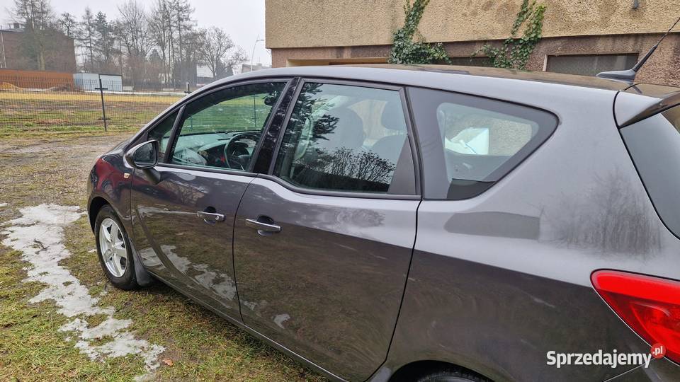 Sprzedam Opla Merive 14t 120 Tychy