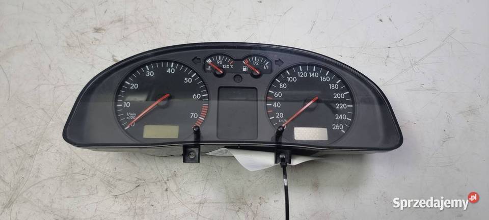 LICZNIK ZEGAR VOLKSWAGEN PASSAT B5 3B0919861B osobowe Lipno