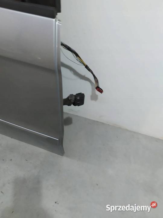 DRZWI PRAWE TYŁ 76 Ford S I 20062015