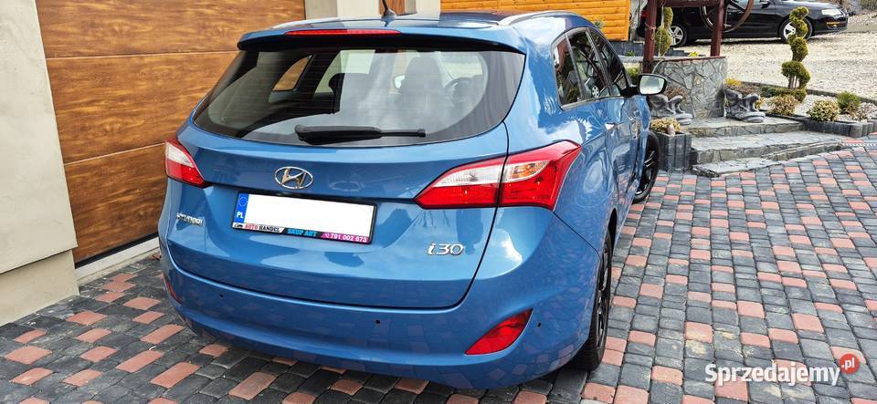 HYUNDAI I30 16 BENZYNA KEYLESS SKÓRY LED 2x PDC