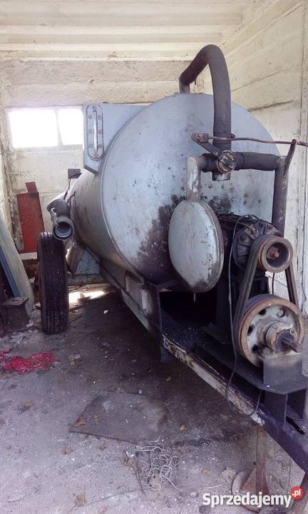 Rozsiewacz wapna RCW Piast Lubień Kujawski