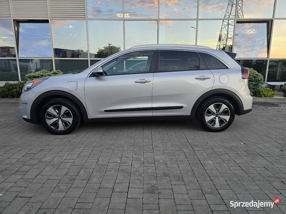 KIA Niro PlugIn 2019Bogata wersja XLOszczędna Rzeszów sprzedam
