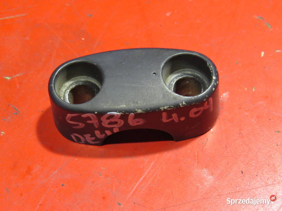 HONDA DEAUVILLE NTV 650 RC47 01 mocowanie