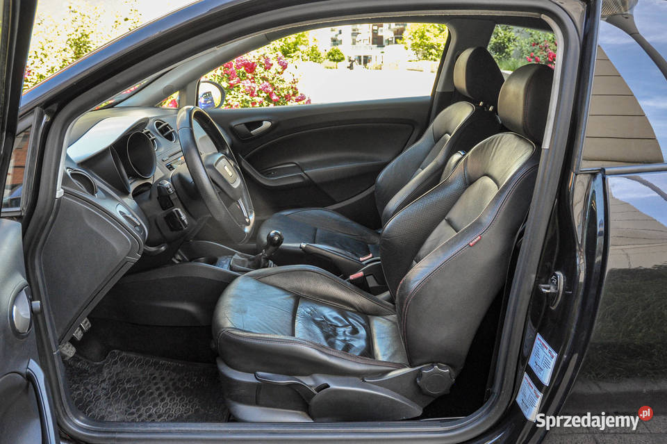 Seat Ibiza 20TDI 143 FR Skóry 193 Ibiza