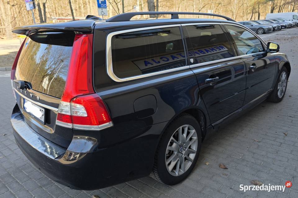 Volvo V70 2014r D3 5 cylindrów 136 19843 czarny Warszawa