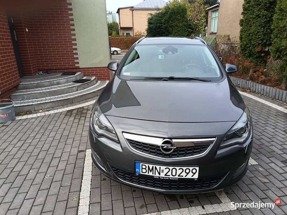 Opel Astra 20 CDTI 2011r SPORT TOURER nawigacja podlaskie Suwałki