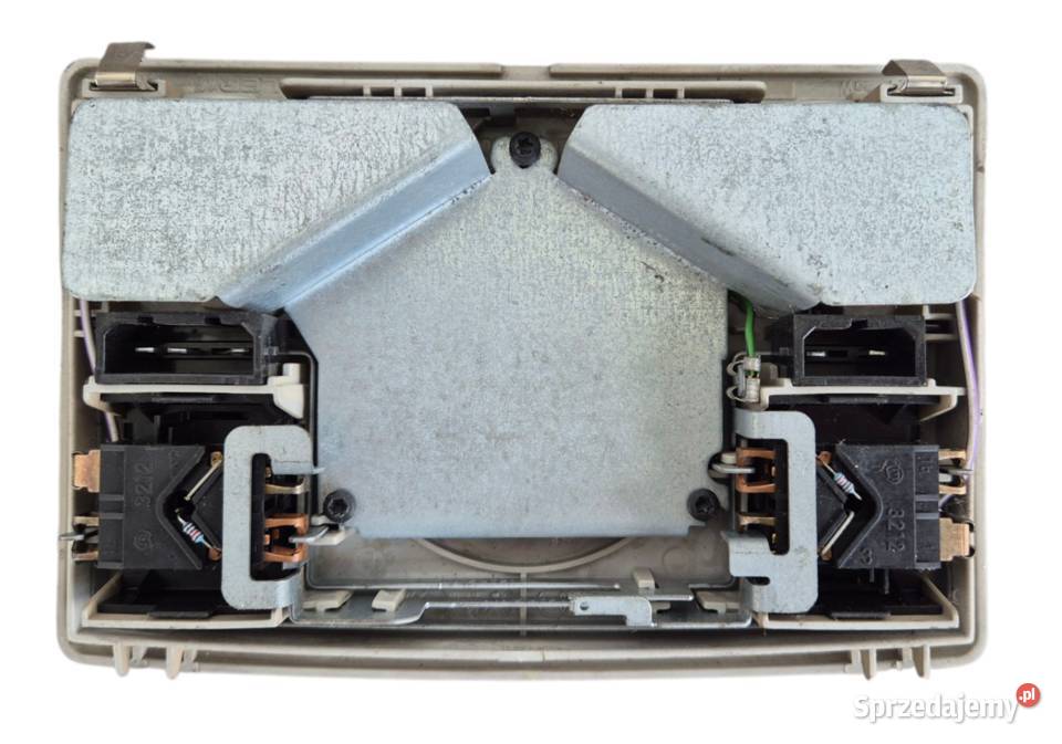 LAMPKA PODSUFITKI OŚWIETLENIE KABINY AUDI A6 C5 świętokrzyskie Działoszyce