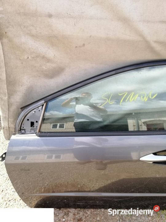 Honda Civic ufo VIII drzwi lewy przód 5d Kozubszczyzna