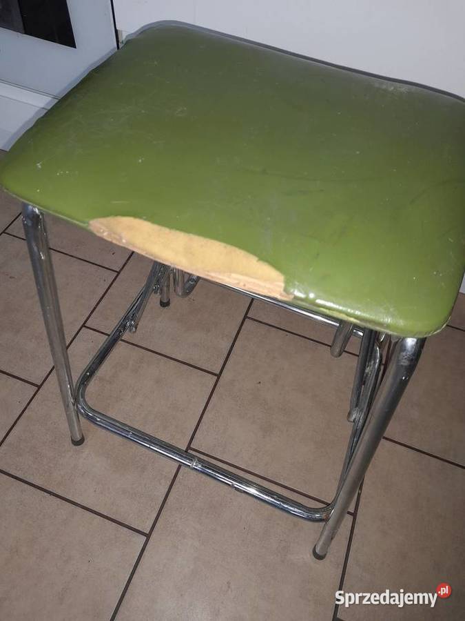 Sprzedam stary taboret z drabinką z lat 70 sprzedam