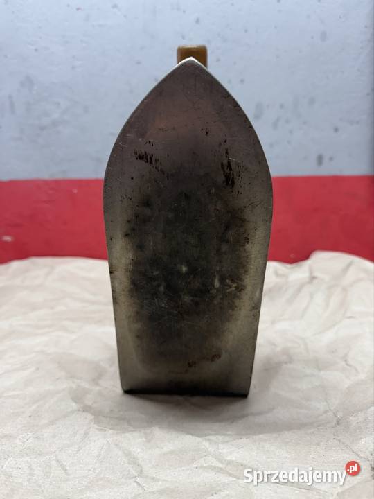 Stare zabytkowe żelazko