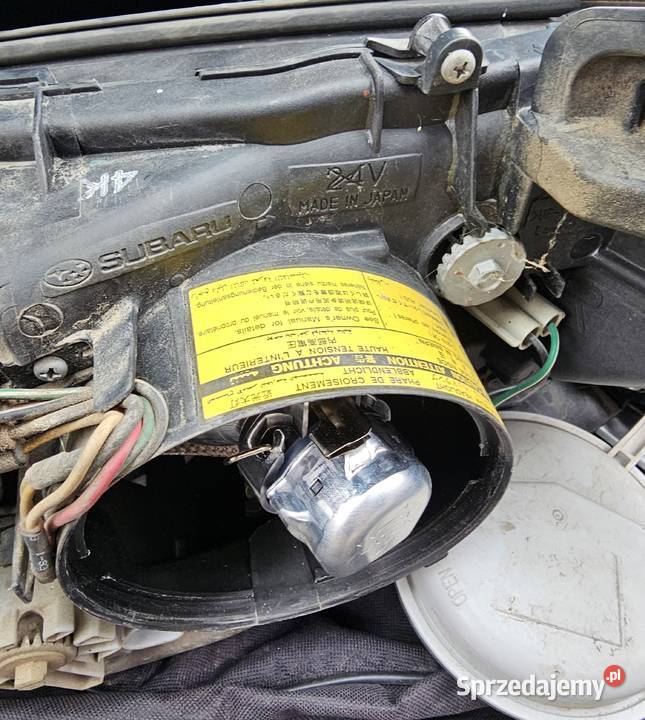 Reflektor przód prawy xenon legacy outback Lampy przednie Pabianice