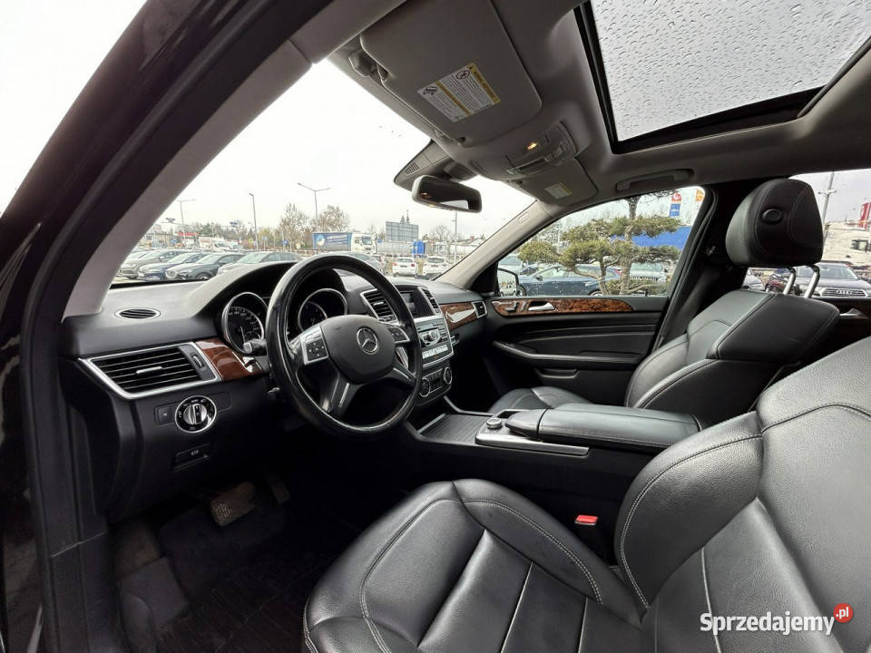 Mercedes ML 350 4Matic panorama hak led bixenon Zarejestrowany w Polsce