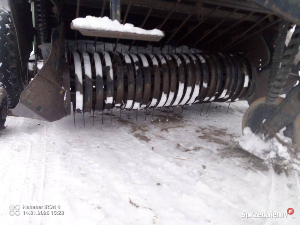 Prasa Deutz daje 230 Rolujące (belujące) Wąsosz