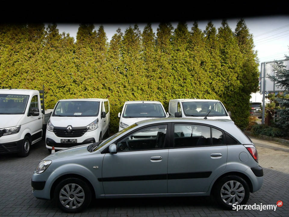 Kia Rio 16 klima Stan b 100bez rdzy korozji isofix Częstochowa