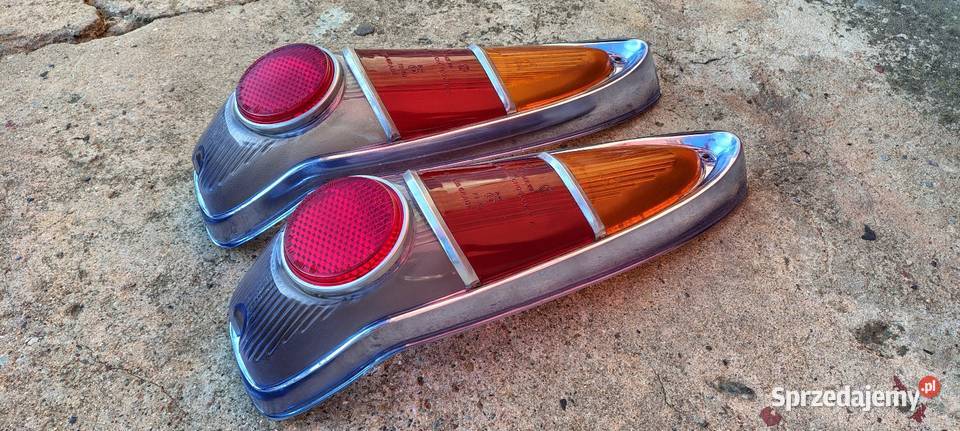 SKODA 1000MB 1100MBX NOWE KLOSZE TYLNE LAMPY 100