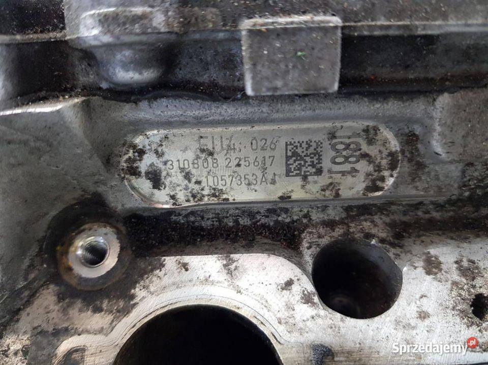 GŁOWICA LEWA S8 D3 1057353AJ