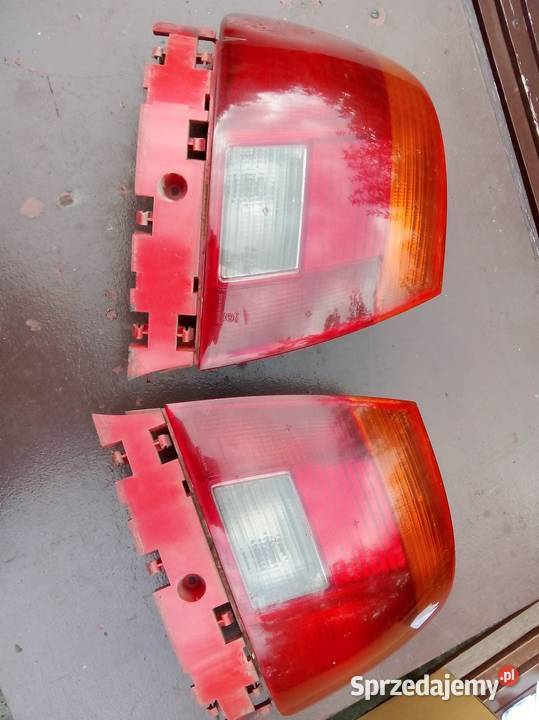 Audi a4 b5 lampy tył osobowe Lubsko