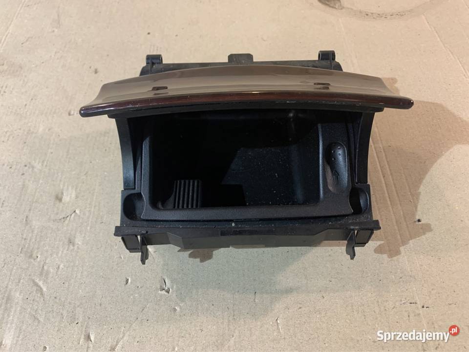 Schowek popielniczka A2036800852 mercedes c w203 Schowki, półki Szczecin sprzedam