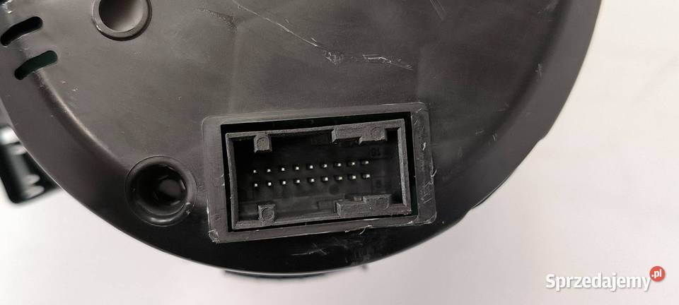 LICZNIK ZEGAR SKODA OCTAVIA III 5E0920781E Lipno