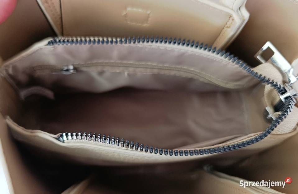 Torebka damska beżowa elegancka na spotkania z Do ręki  Żabiczyn