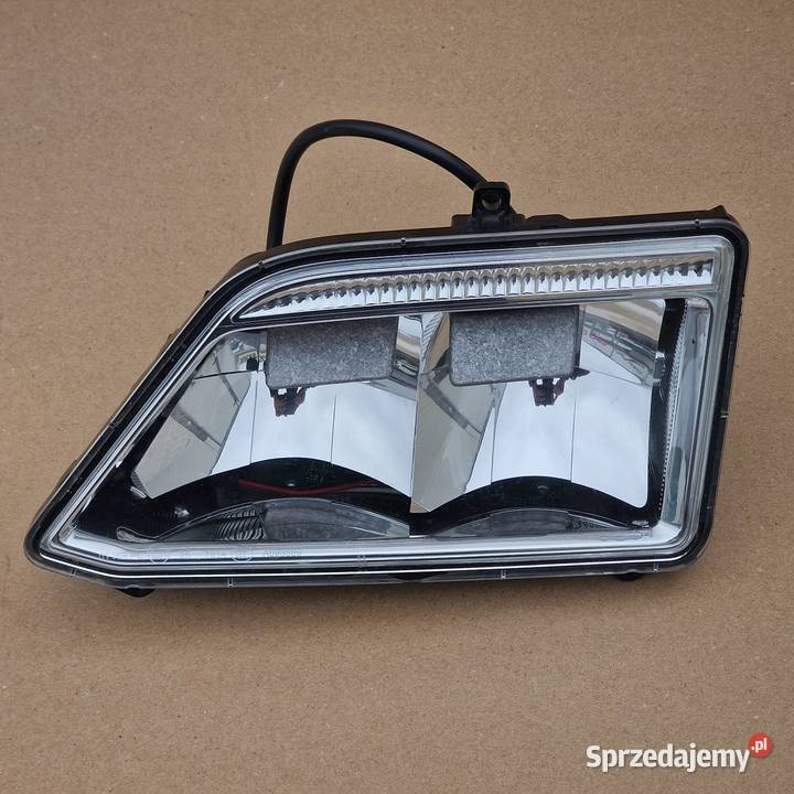 SCANIA R S NGS HALOGEN LEWY GÓRNY W DACH Bieleń