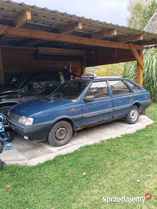 Polonez Caro 93 do odbudowy Sochaczew
