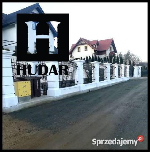 Słupy betonowe dworkowe słupki pałacowe Płońsk