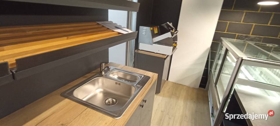 Witryna cukiernicza chłodnicza regał lada