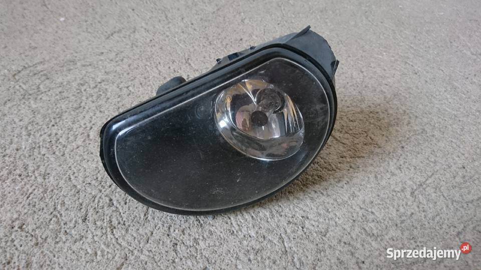 Halogen lewy przód Audi a3 8P śląskie Bielsko-Biała
