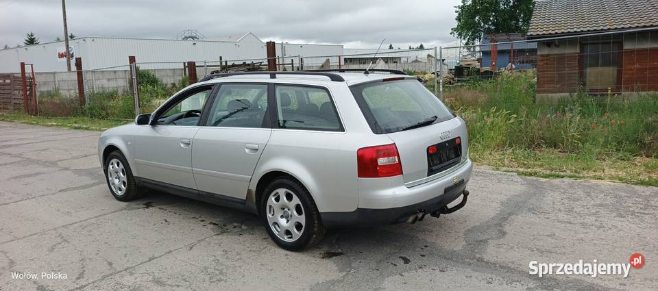 Audi A6 24 benzyna manualna A6 Wołów